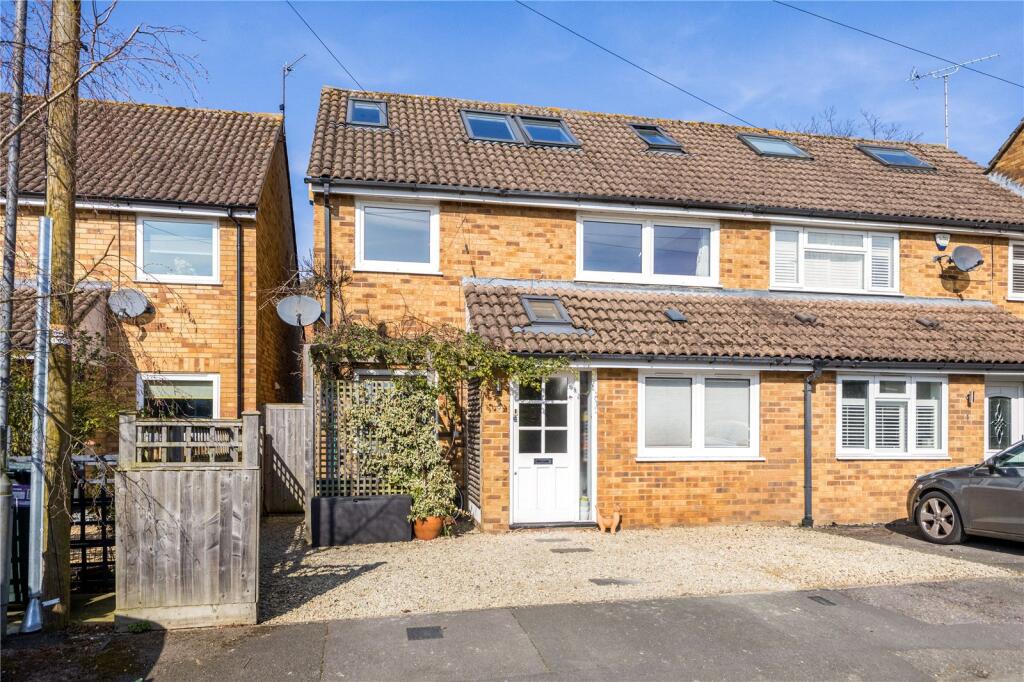 Main image of property: Taylors Close, Marlow, Buckinghamshire, SL7