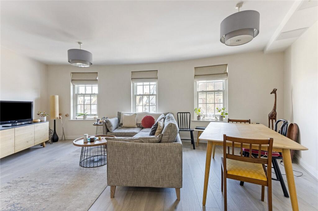 Main image of property: Windsor House, Dean Street, Marlow, Buckinghamshire, SL7