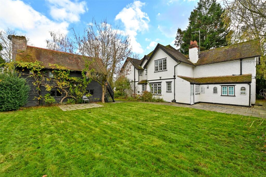 Main image of property: The Drive, Bourne End, Buckinghamshire, SL8