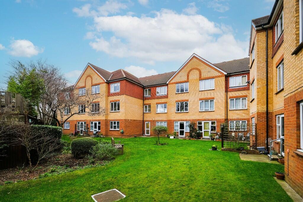 1 bedroom retirement property for sale in Westminster Court, Cambridge