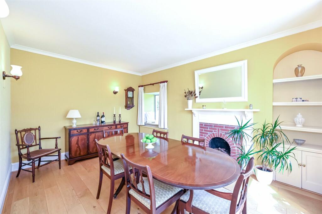 Additional property image - Bridge Of Bennie House and Cottage, Banchory, Aberdeenshire, AB31