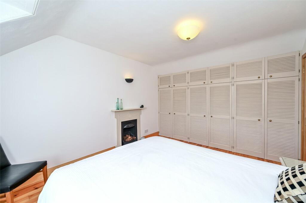 Additional property image - Bridge Of Bennie House and Cottage, Banchory, Aberdeenshire, AB31