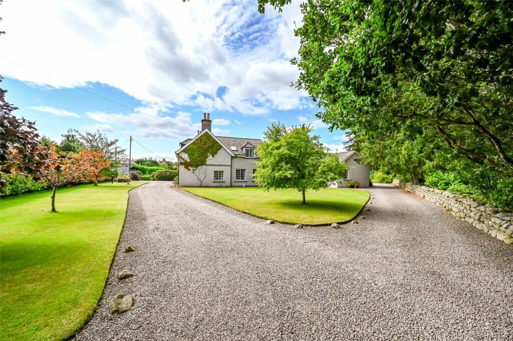 Additional property image - Bridge Of Bennie House and Cottage, Banchory, Aberdeenshire, AB31