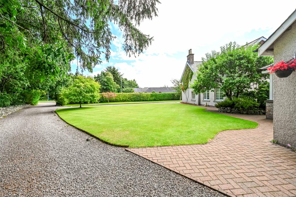 Additional property image - Bridge Of Bennie House and Cottage, Banchory, Aberdeenshire, AB31