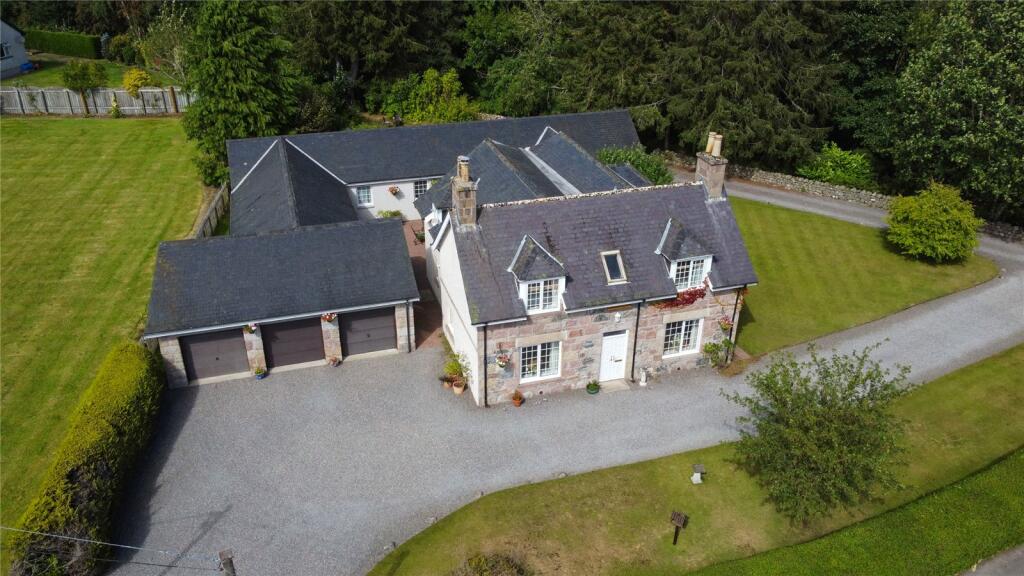 Additional property image - Bridge Of Bennie House and Cottage, Banchory, Aberdeenshire, AB31