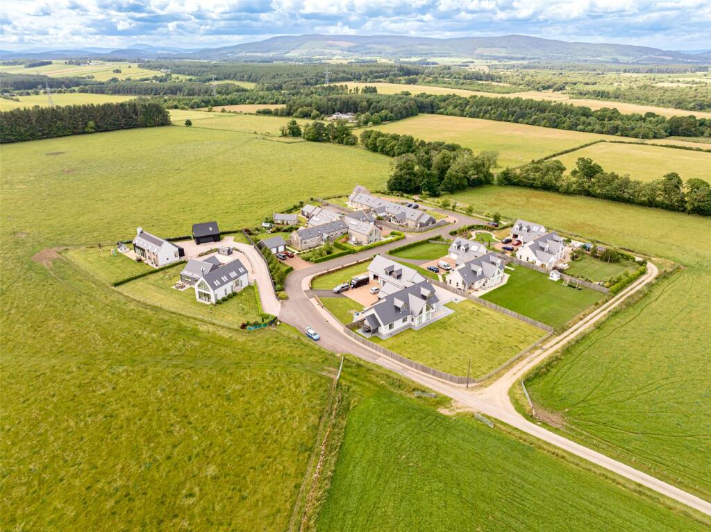 Additional property image - 5 Upper Park, Drumoak, Banchory, AB31