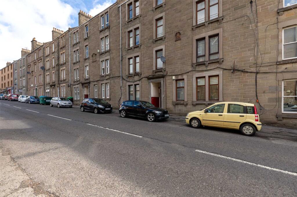 Main image of property: G/R, 159 Strathmartine Road, Dundee, Angus, DD3