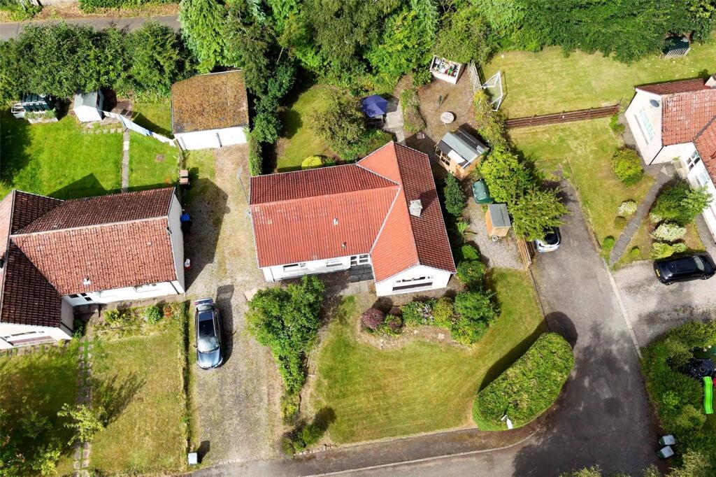 Main image of property: 2 Rossie Place, Forgandenny, Perth, PH2