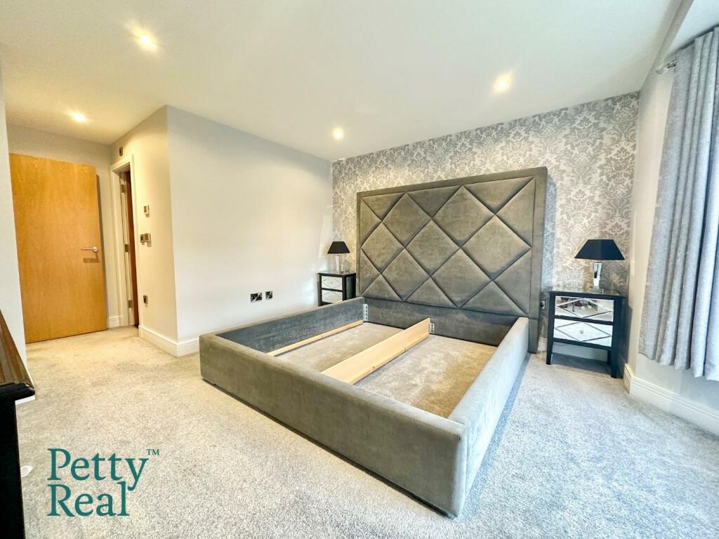 Additional property image - Grenfell Gardens, Colne
