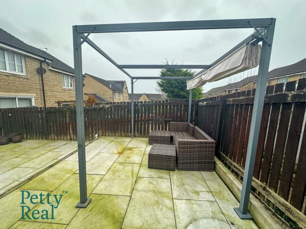 Additional property image - Beacon Close, Colne