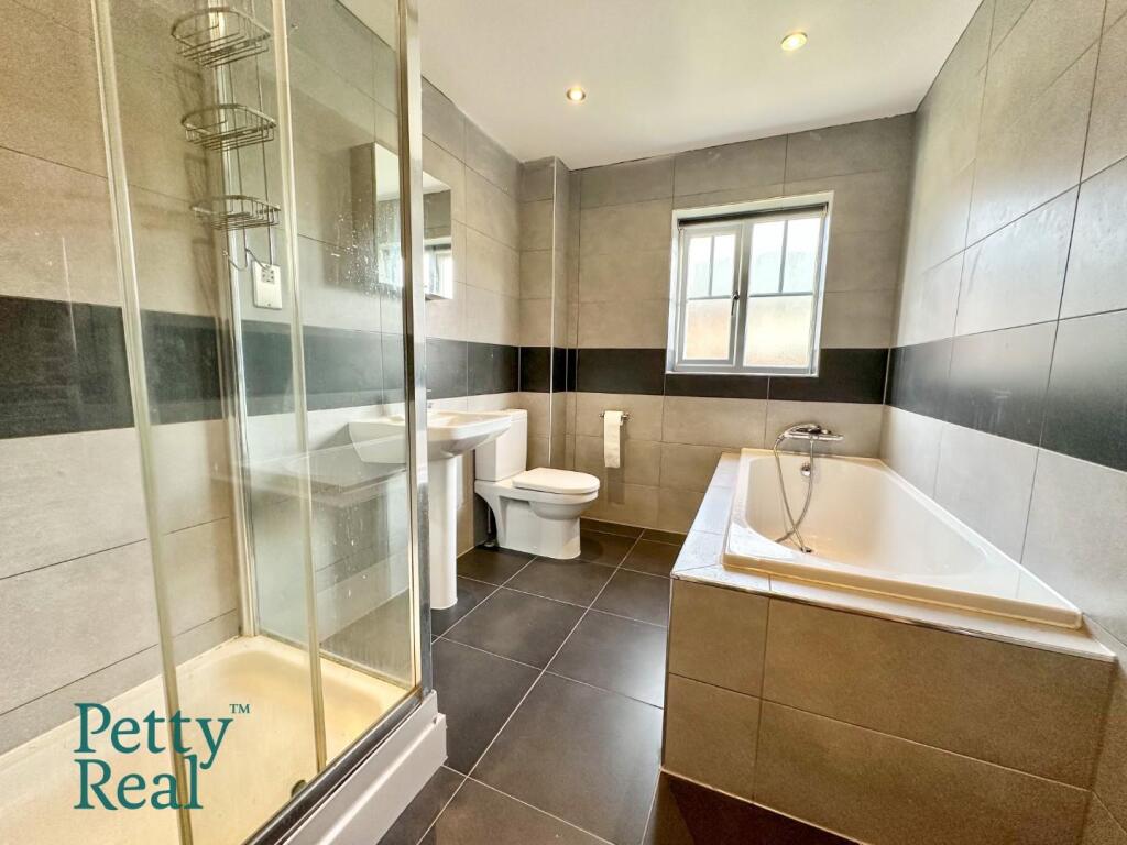 Additional property image - Grenfell Gardens, Colne