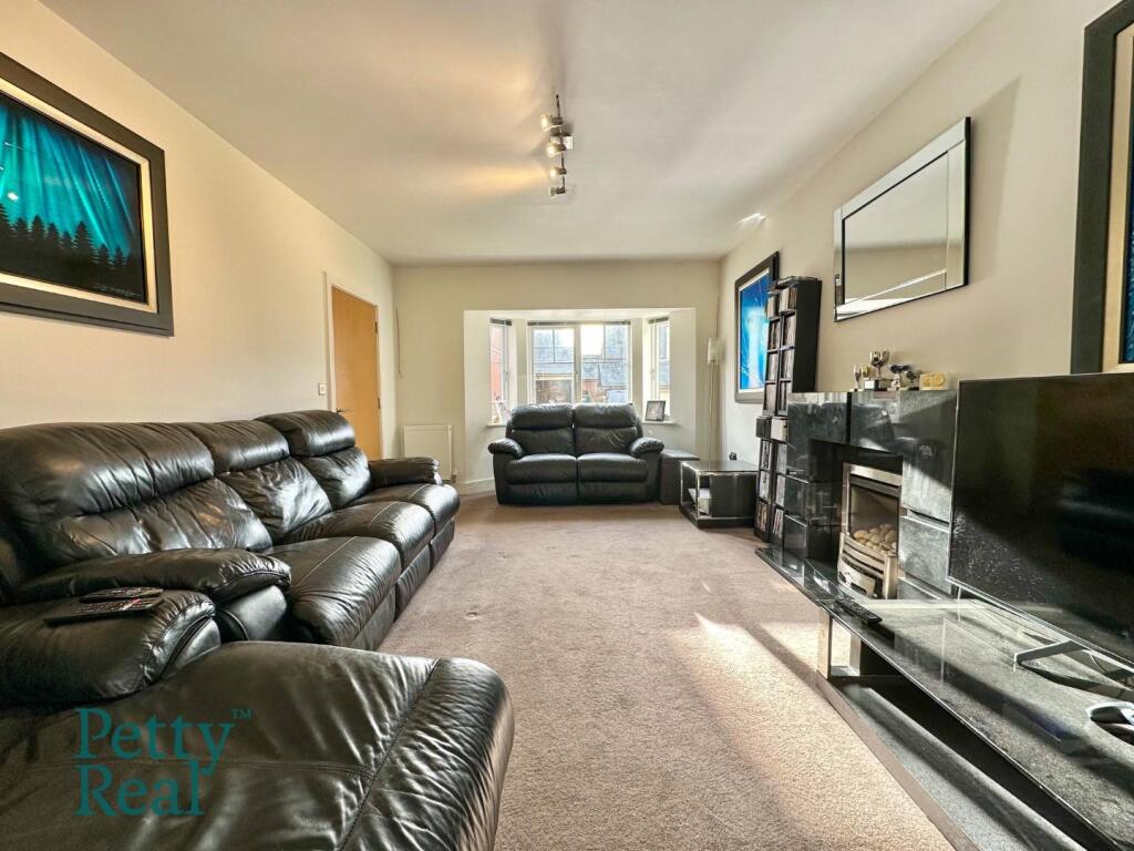 Additional property image - Grenfell Gardens, Colne