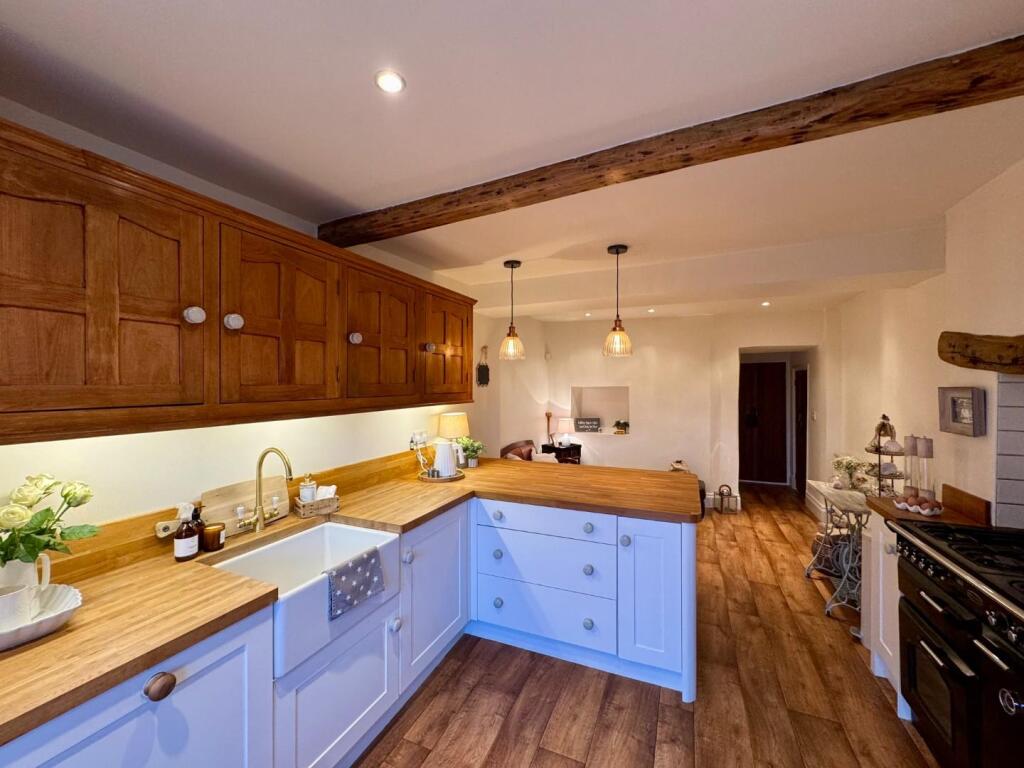 Additional property image - Skipton Old Road, Colne