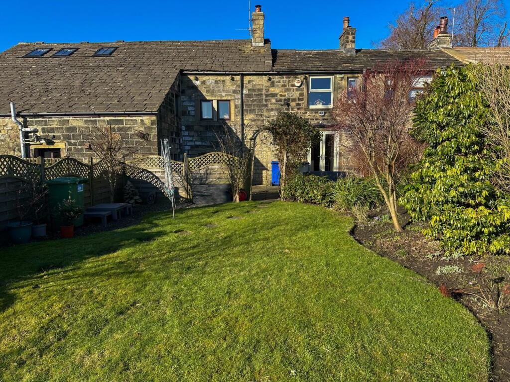 Additional property image - Higher Ball Grove Cottage Skipton Old Road, Colne