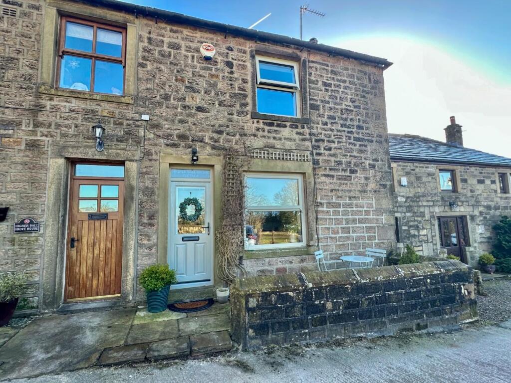 Additional property image - Higher Ball Grove Cottage Skipton Old Road, Colne