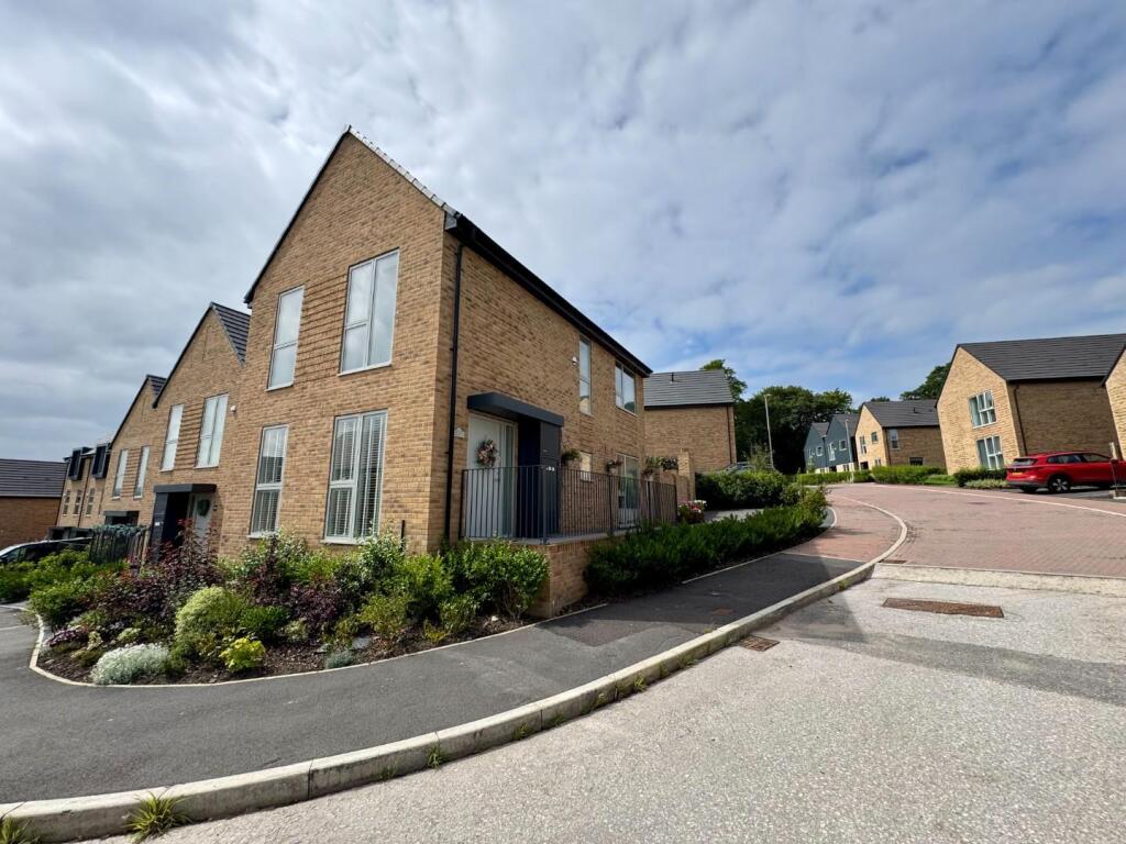 Main image of property: Trough Laithe Road, Barrowford