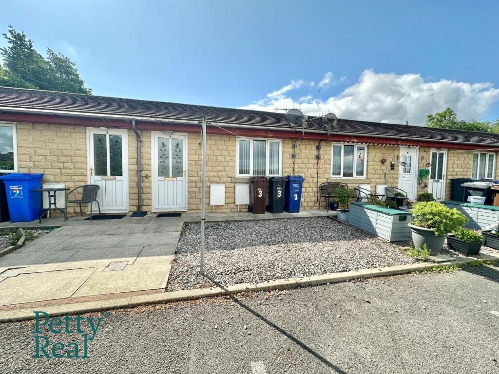 Main image of property: Peerart Court, Colne