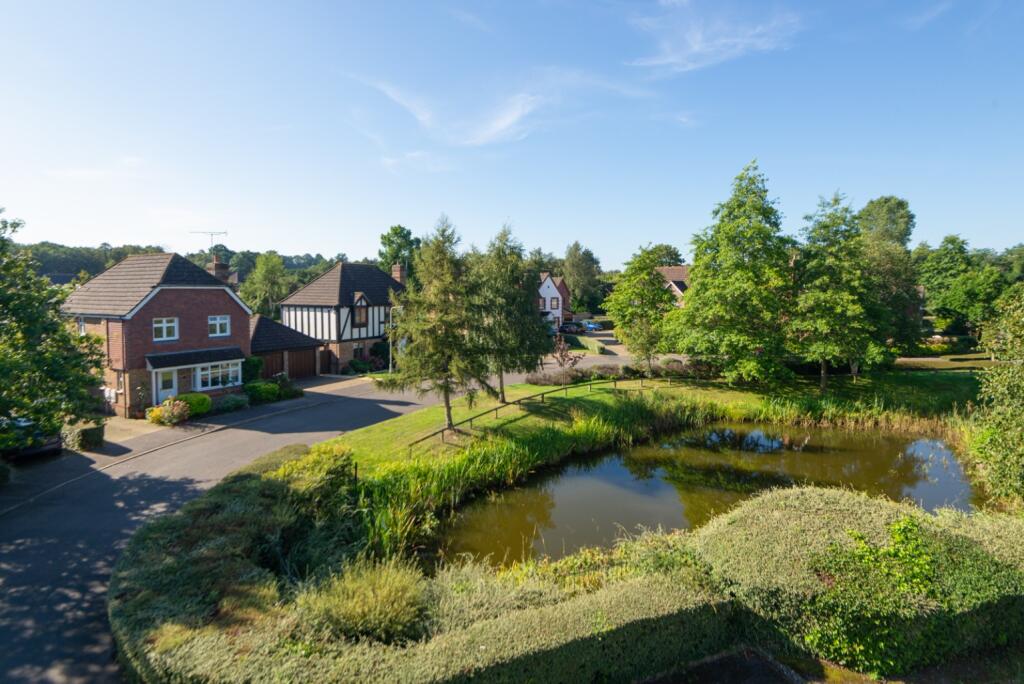 3 bedroom detached house for sale in Willesborough, Ashford, TN24