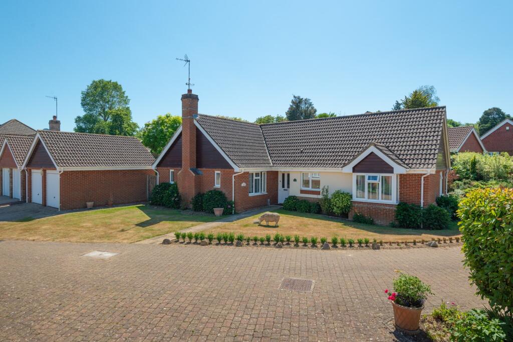 Main image of property: Kings Chase