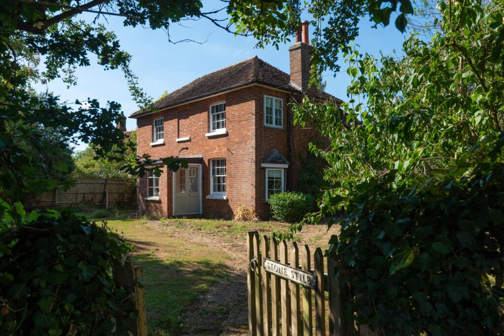 Main image of property: Stonestile Road, Headcorn