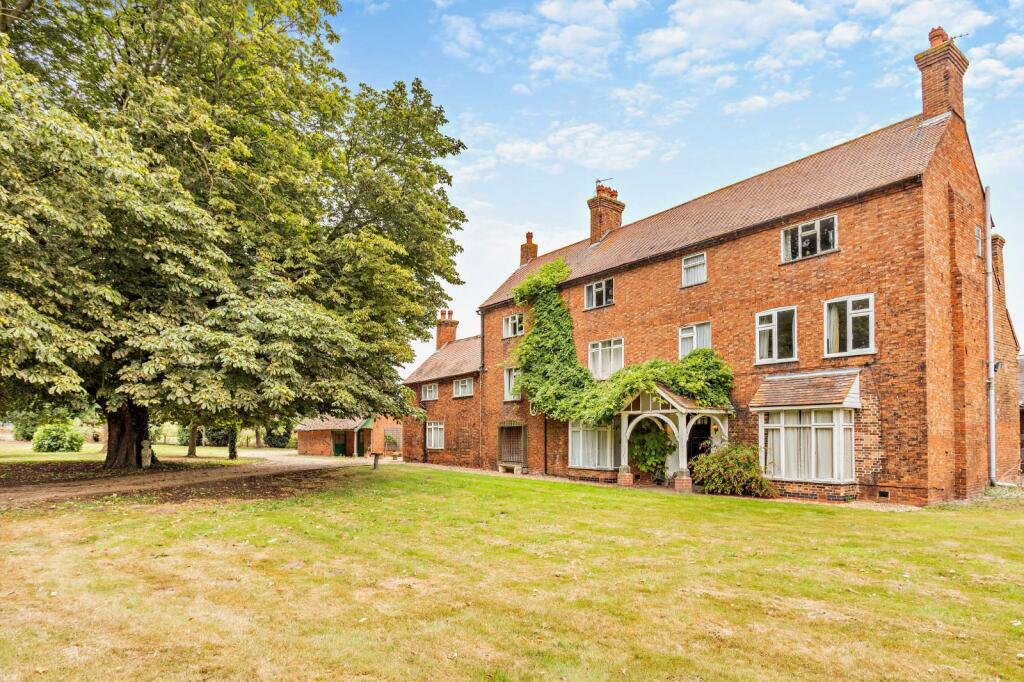 Main image of property: Stragglethorpe Road, Stragglethorpe, Radcliffe-On-Trent, Nottinghamshire