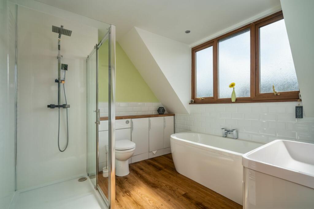 Additional property image - Wakefield Road, Drighlington