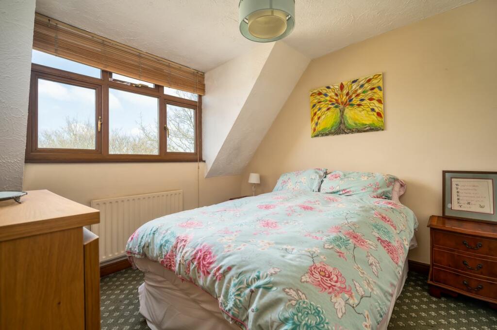 Additional property image - Wakefield Road, Drighlington