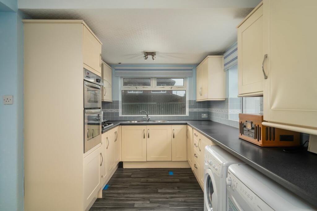 Additional property image - Dean Park Drive, Drighlington