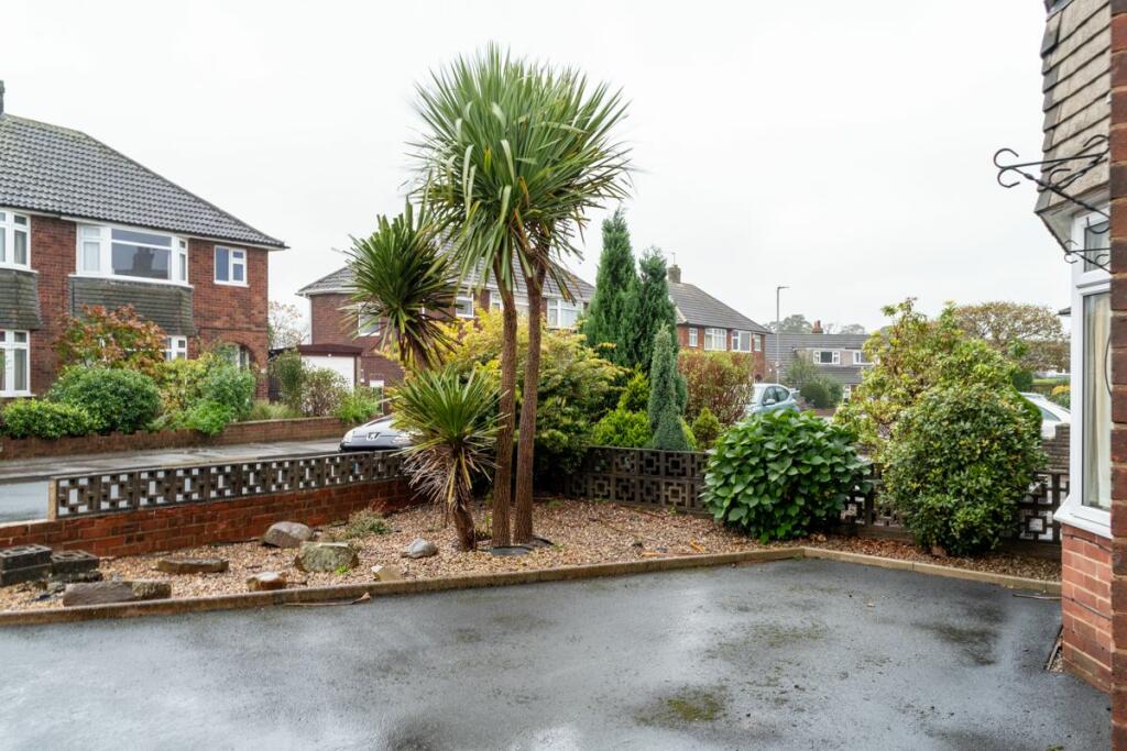 Additional property image - Dean Park Drive, Drighlington