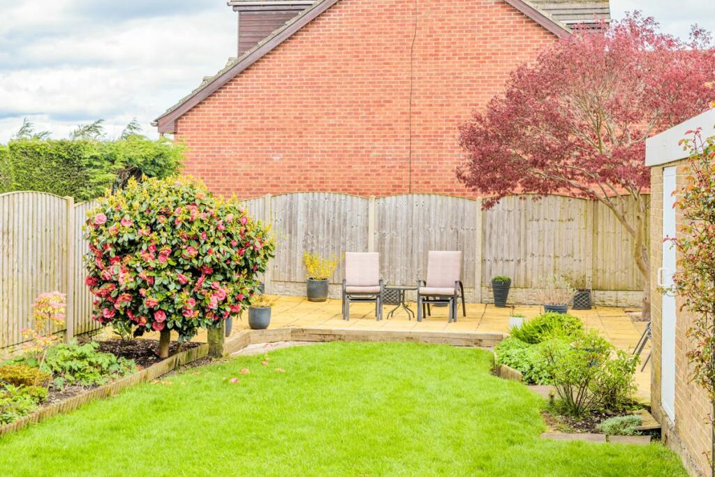 Additional property image - Moorside Green, Drighlington
