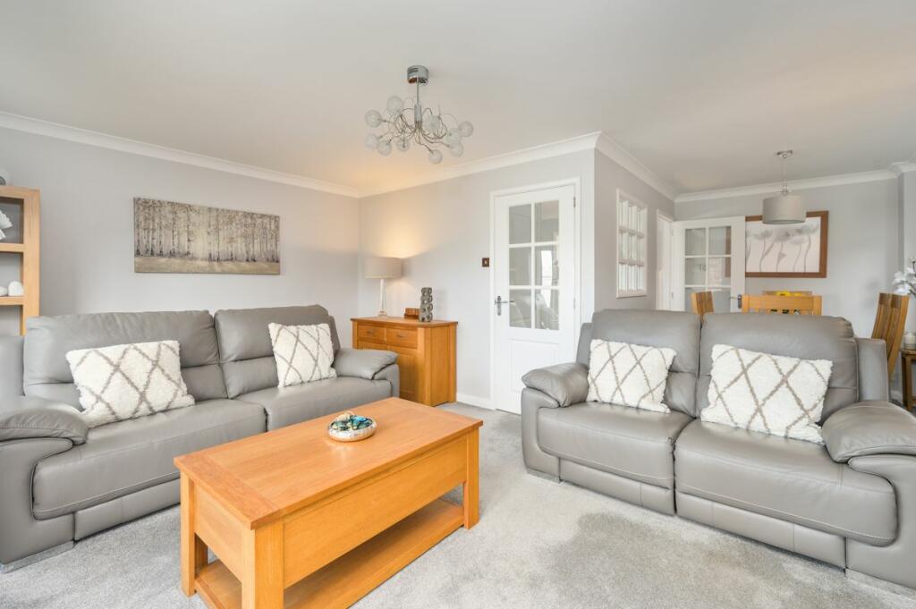Additional property image - Moorside Green, Drighlington