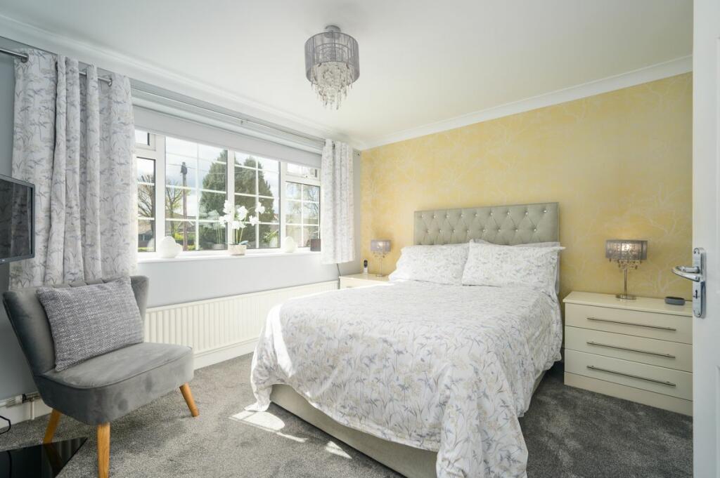 Additional property image - Moorside Green, Drighlington