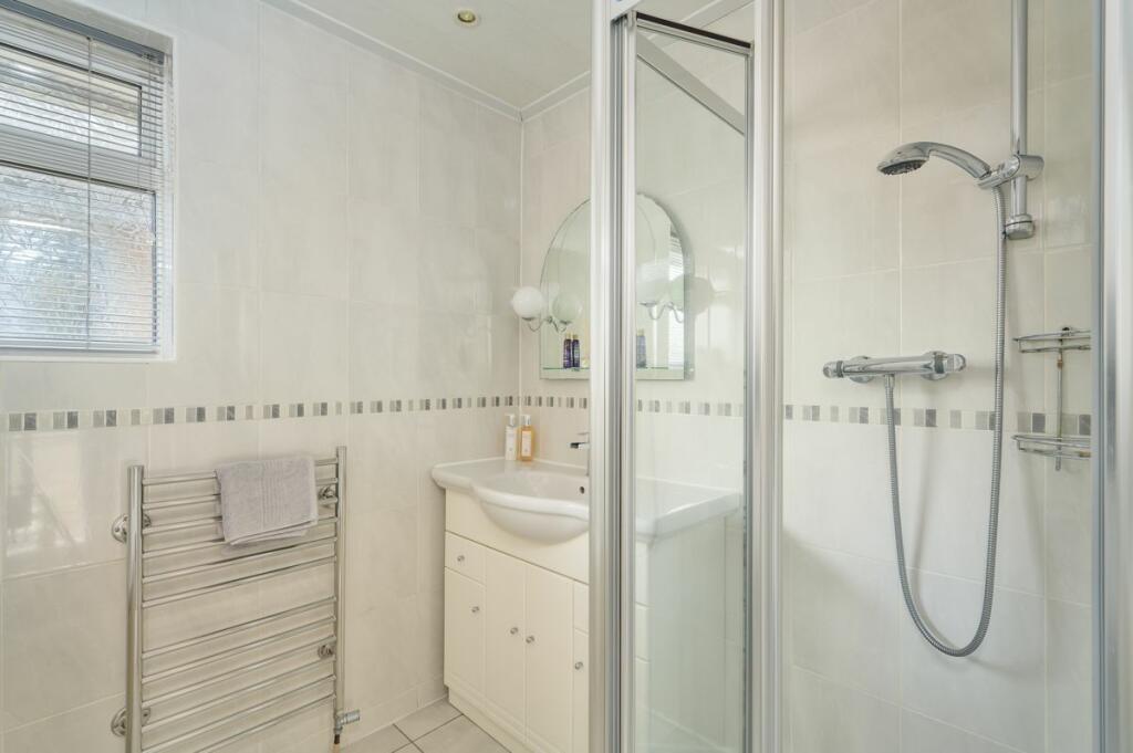 Additional property image - Moorside Green, Drighlington
