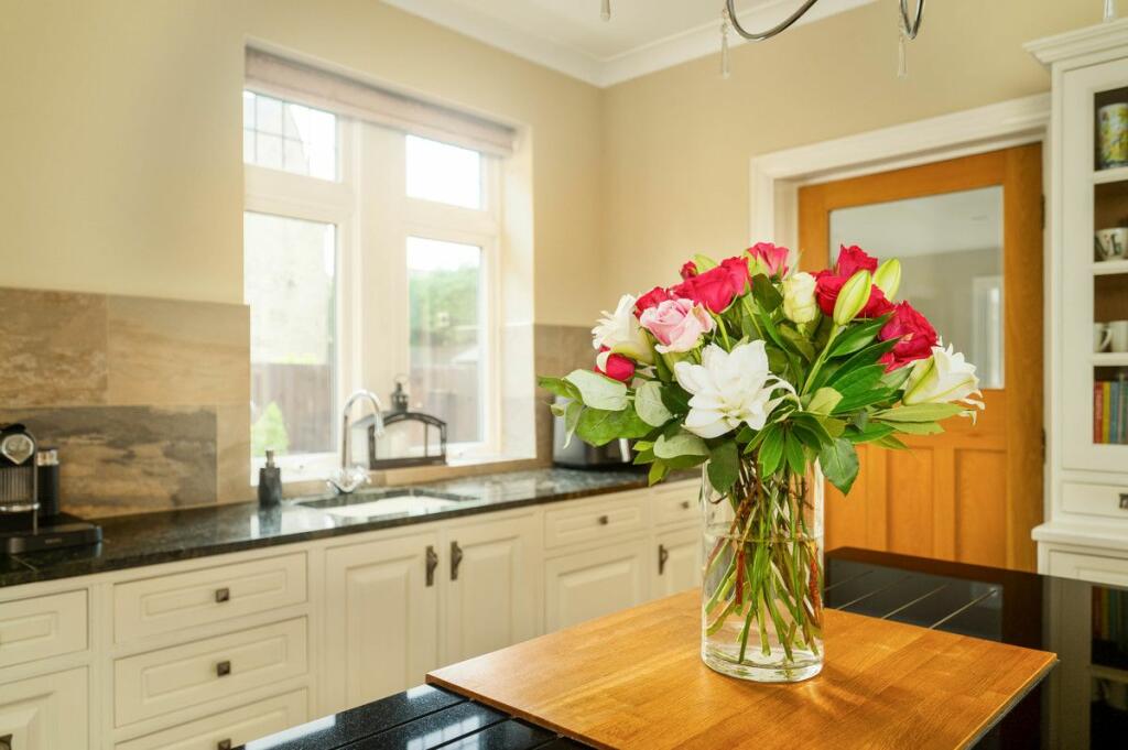 Additional property image - Bradford Road, Gomersal