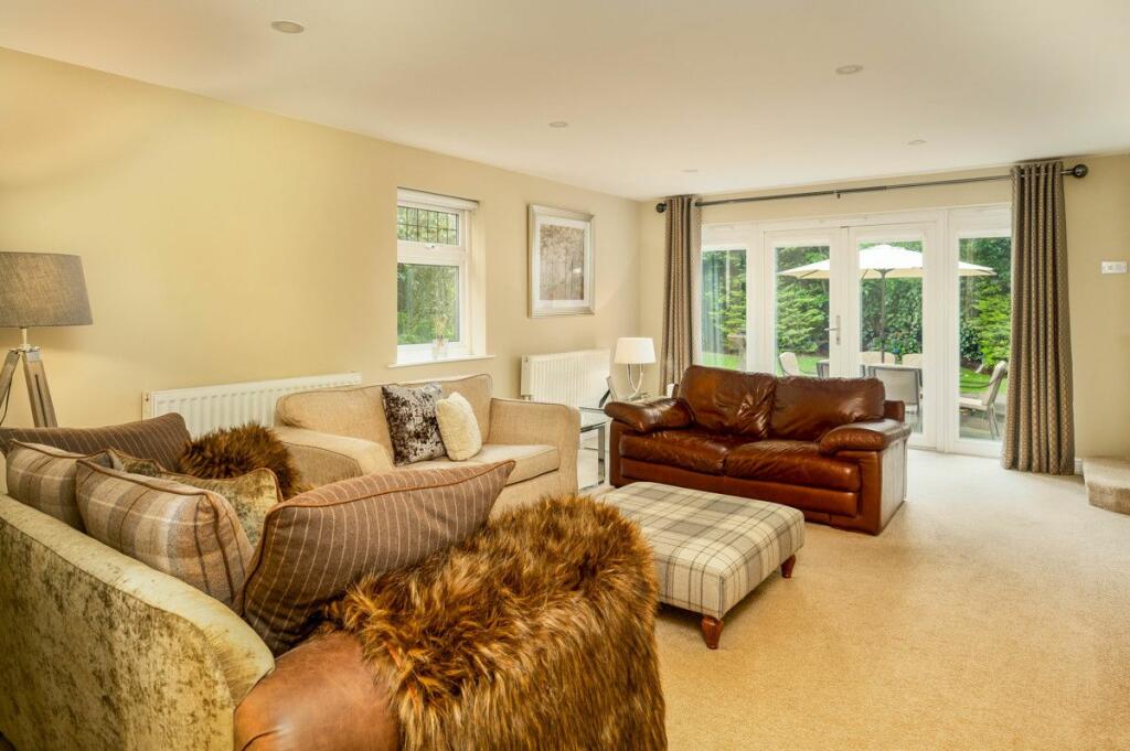 Additional property image - Bradford Road, Gomersal