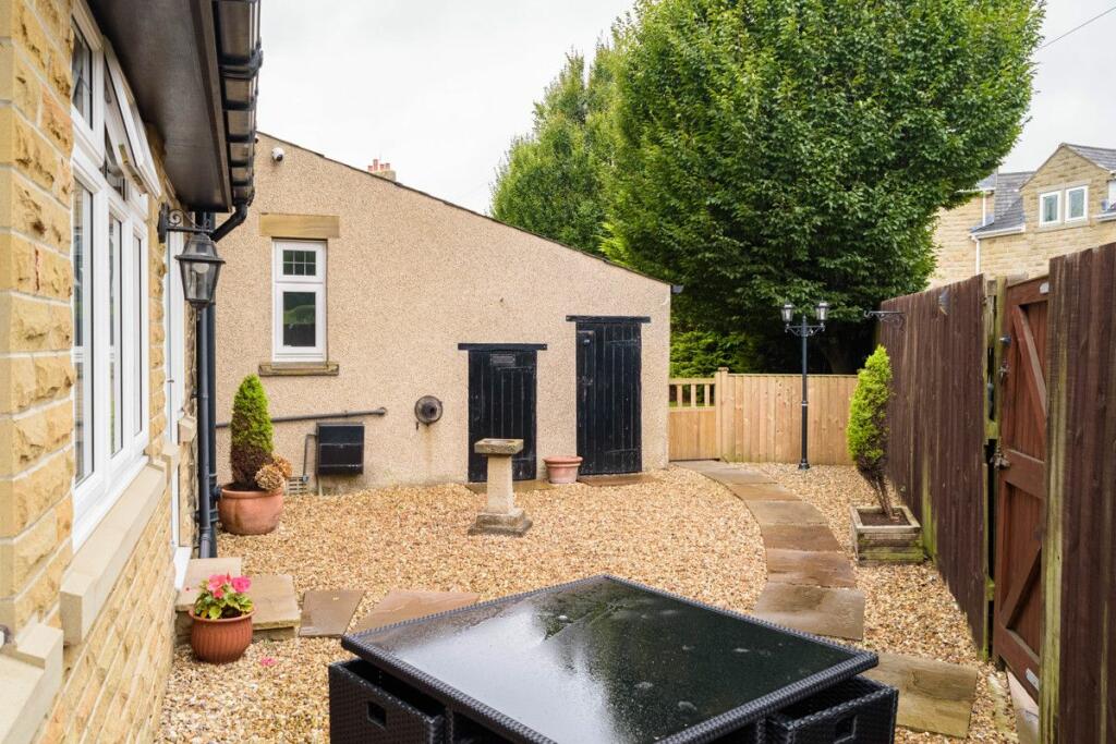 Additional property image - Bradford Road, Gomersal