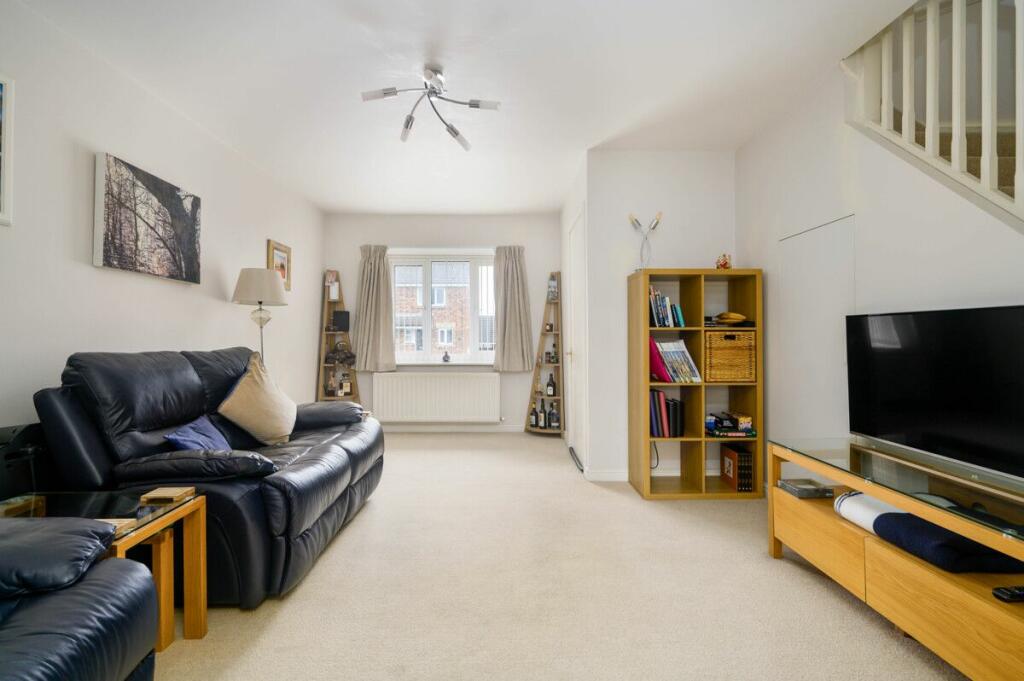 Additional property image - Summerbank Close, Drighlington, Bradford