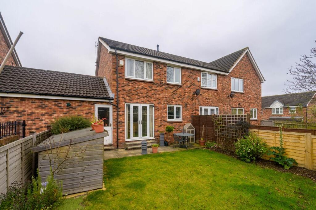 Additional property image - Summerbank Close, Drighlington, Bradford