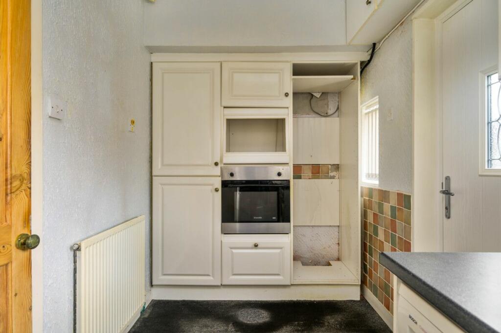 Additional property image - Hammond Crescent, Drighlington, Bradford