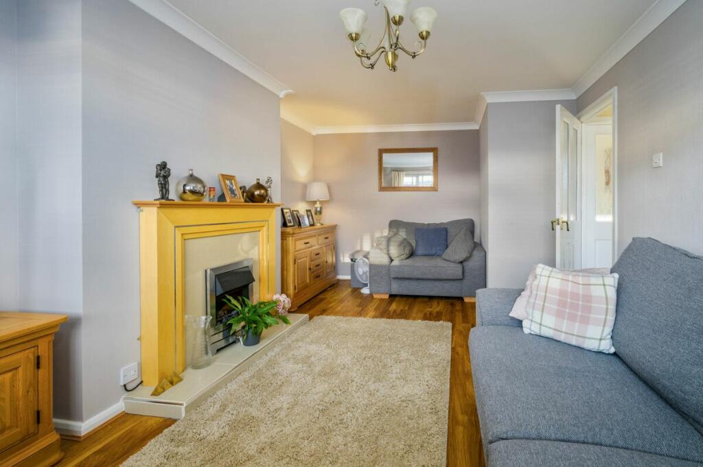 Additional property image - Moorside Gardens, Drighlington, Bradford