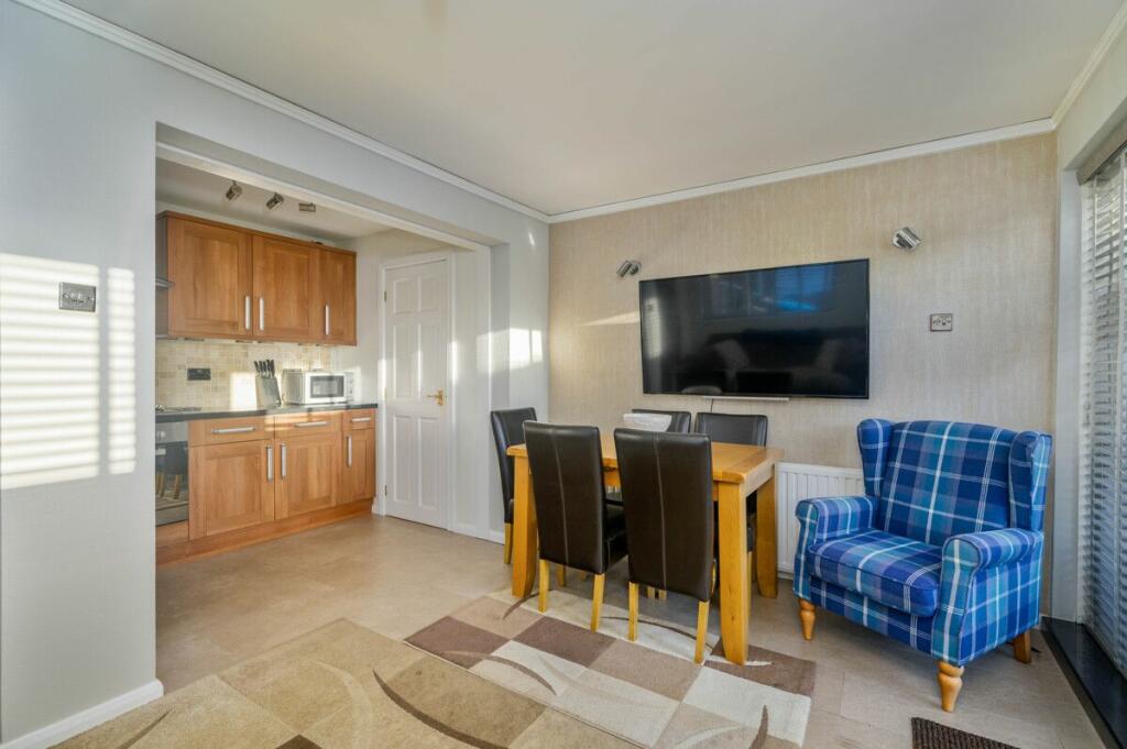 Additional property image - Moorside Gardens, Drighlington, Bradford