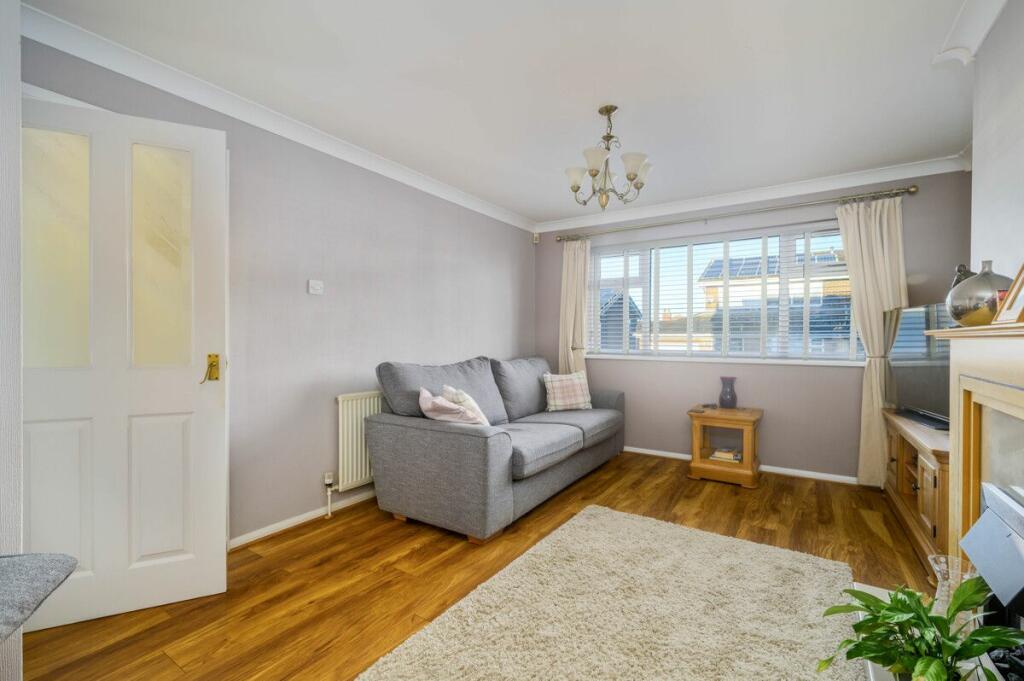 Additional property image - Moorside Gardens, Drighlington, Bradford