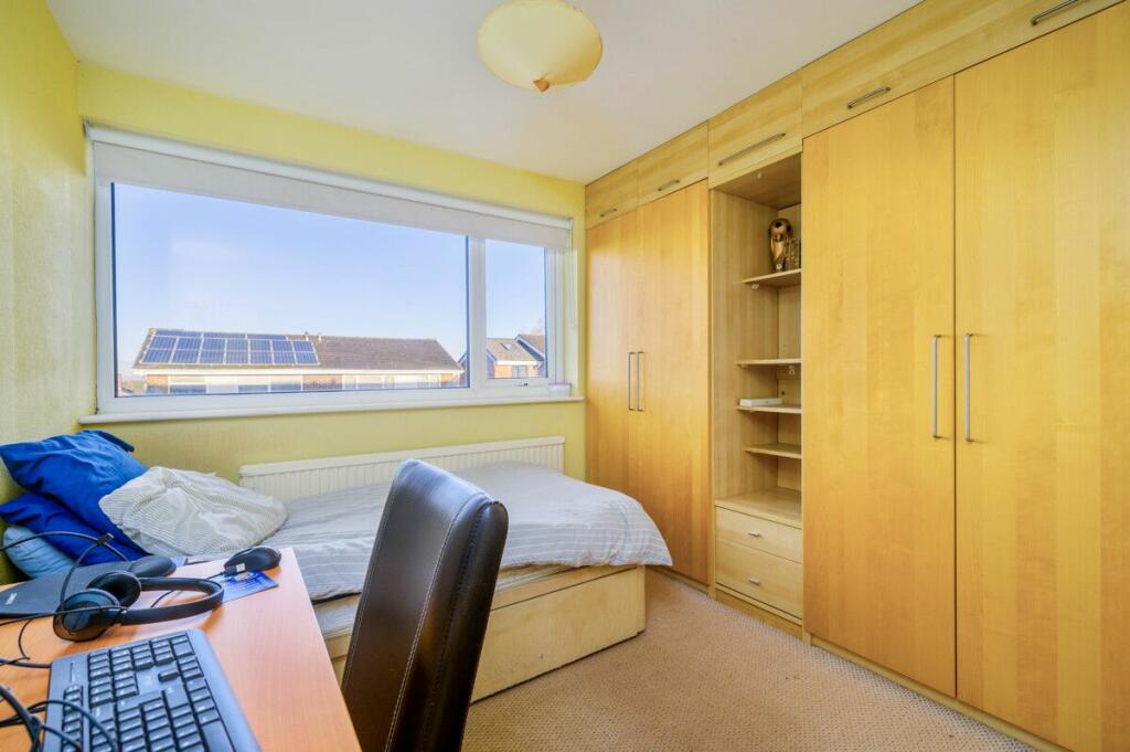 Additional property image - Moorside Gardens, Drighlington, Bradford