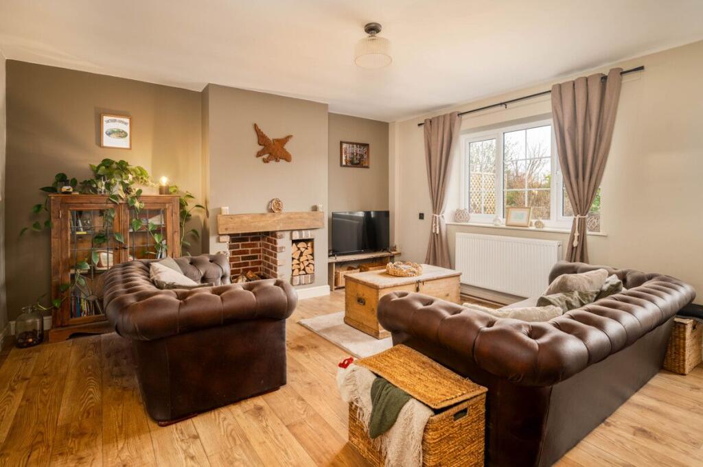 Additional property image - Old Lane, Nethertown, Drighlington