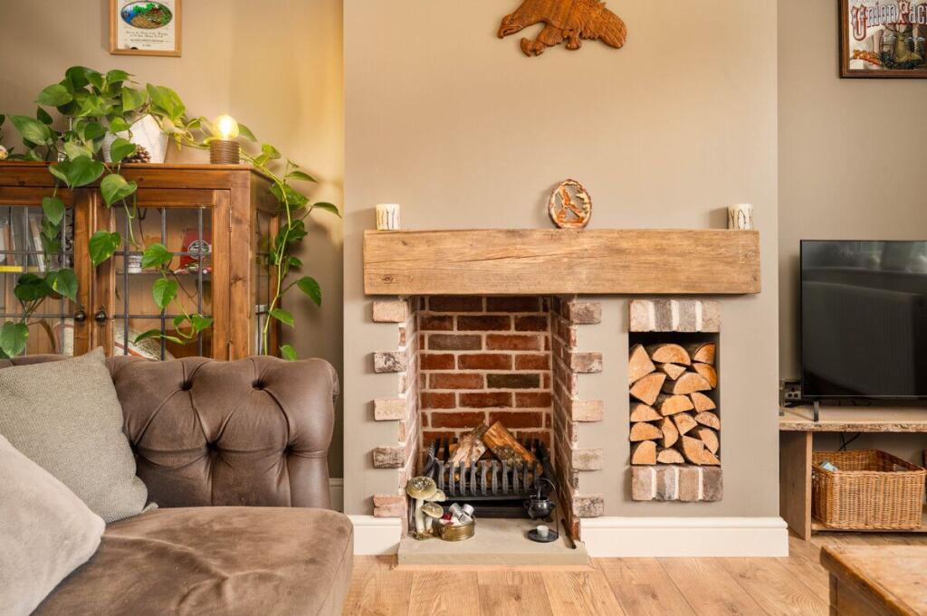 Additional property image - Old Lane, Nethertown, Drighlington
