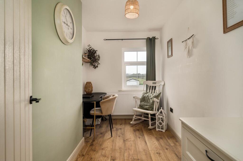Additional property image - Old Lane, Nethertown, Drighlington