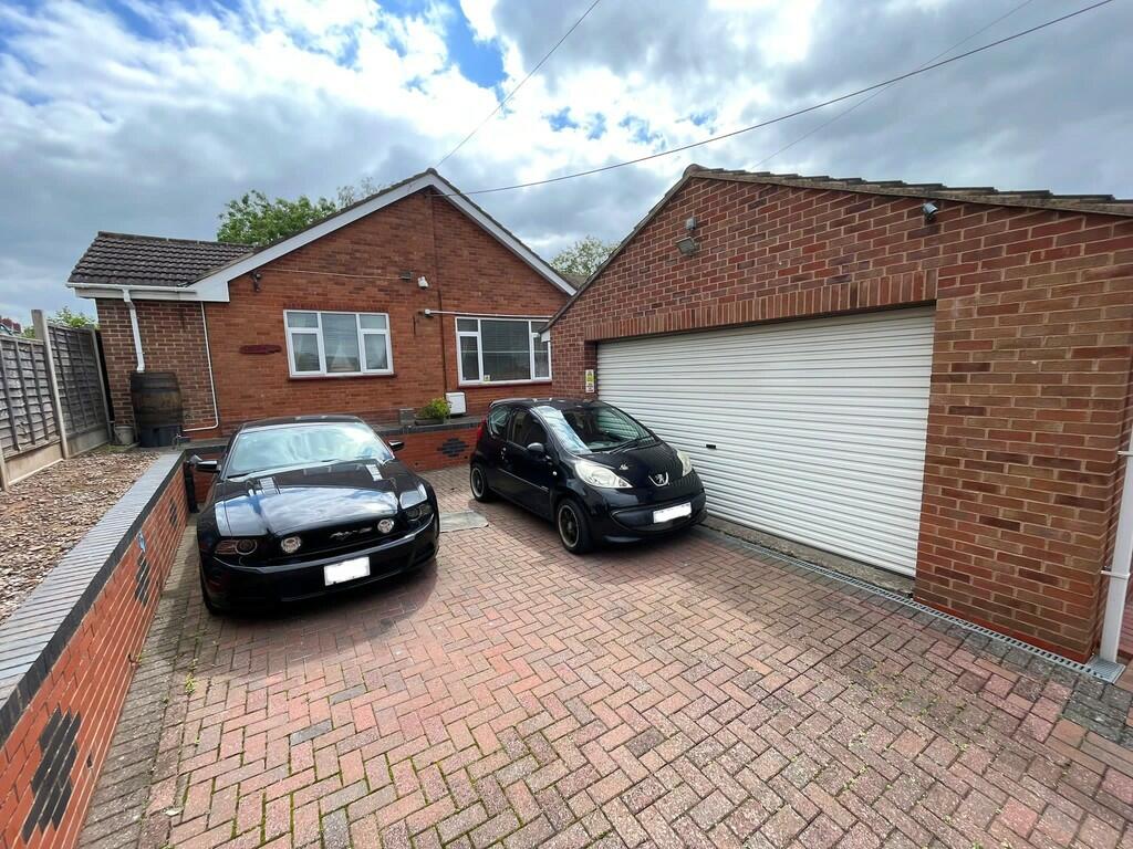 3 bedroom detached bungalow for sale in Bridge Street, Ledbury, HR8