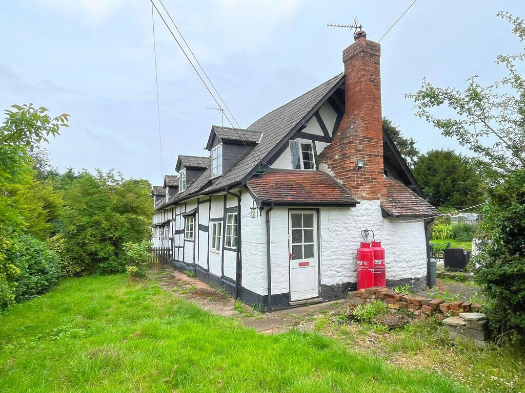 3 bedroom cottage for sale in Ashperton Road, Ashperton, HR8