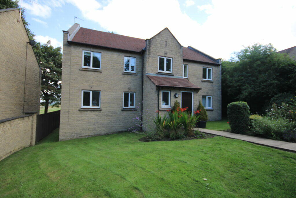 Main image of property: Hilton Court, Bramhope, Leeds, LS16 9LG