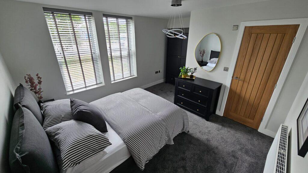 Main image of property: Room 4, Longroyd Terrace, Beeston, LS11 5HJ